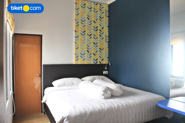 Bedroom 13