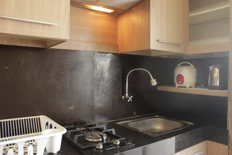 Others 3, Strategic & Comfy Studio at Gateway Cicadas Apartment By Travelio, Bandung