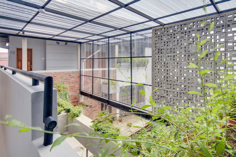 OYO 1345 Alfalah Residence, Medan
