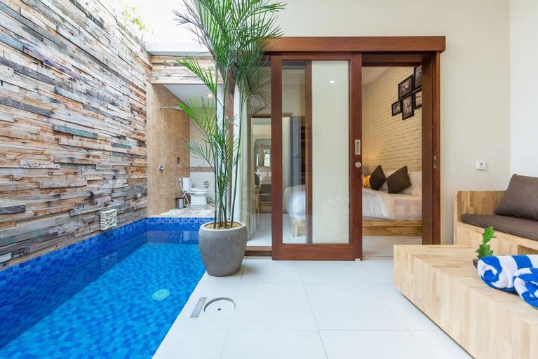 Paisa Seminyak Living