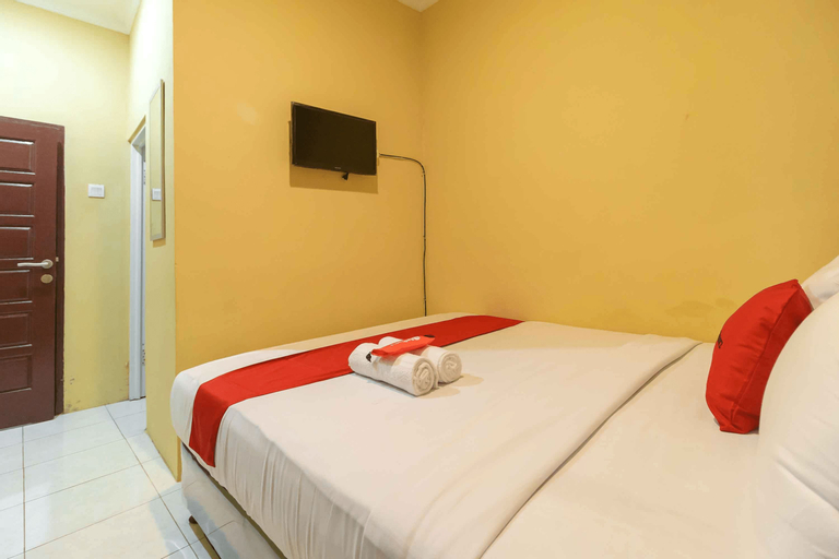 Reddoorz Syariah near Jam Gadang Bukittinggi 2, Bukittinggi