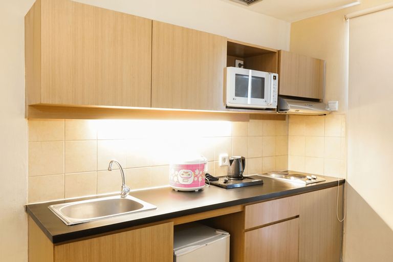 Ancol Marina 1BR Twin Bed Tower A By Travelio, North Jakarta