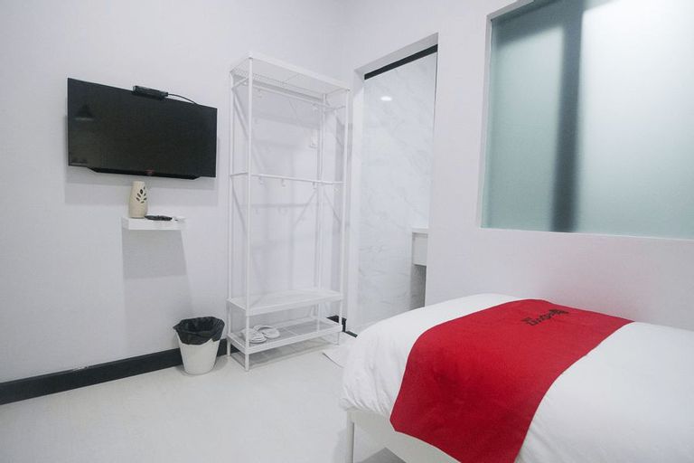 RedDoorz Plus @ Manokwari City Center, Manokwari