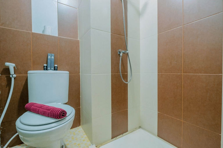 New Furnished & Affordable Studio Apartment @ Saladdin Mansion By Travelio, Depok