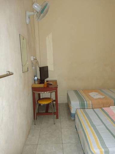 Bedroom 2, Musafir Inn, Padang