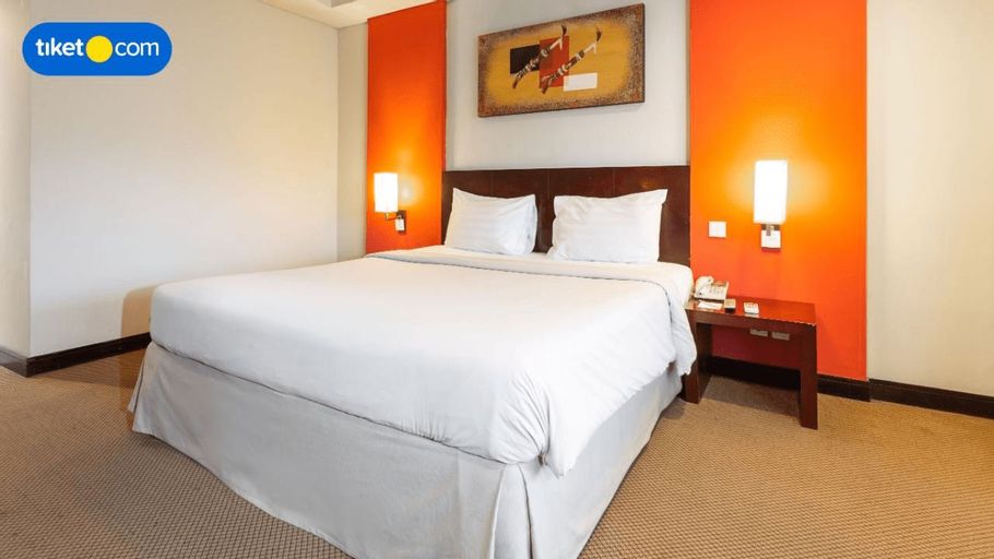 Bedroom 12