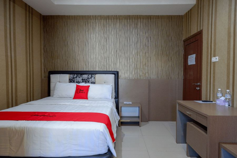 Bedroom 3, RedDoorz @ Jalan Emmy Saelan Palu, Palu