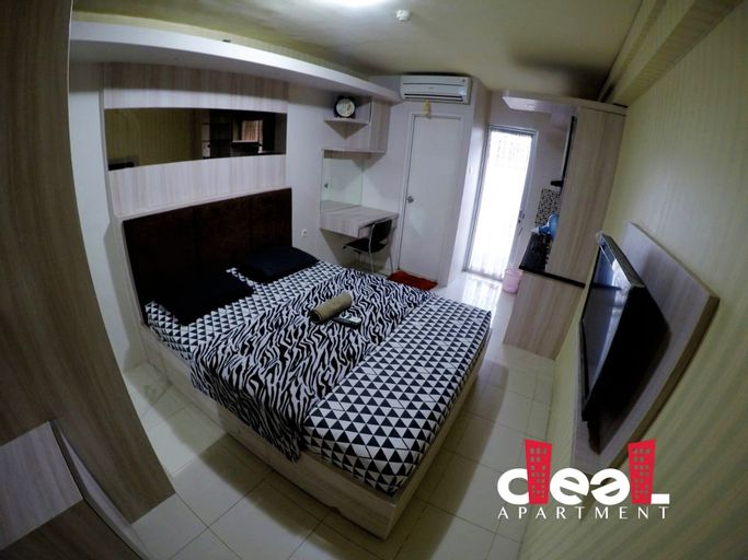 Dining Room 2, Kalibata City Apartment by Deal, South Jakarta