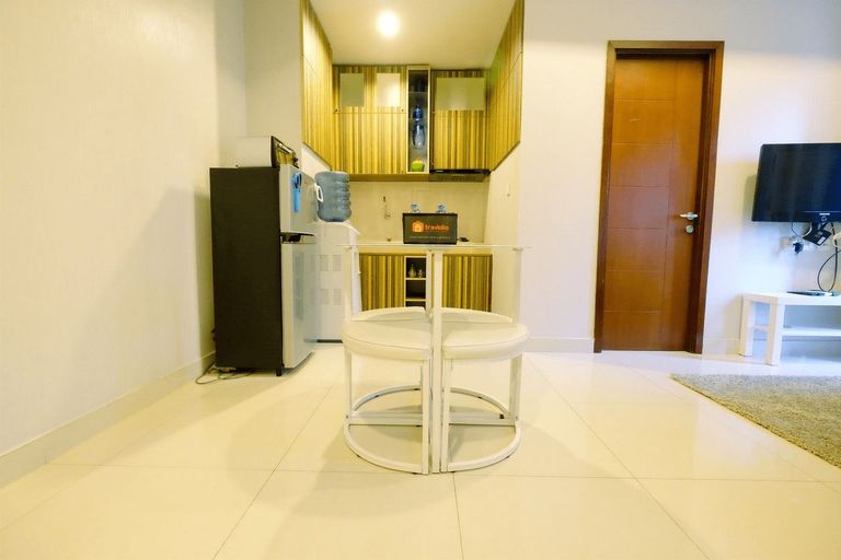 Modern 2BR Capitol Park Residence Apartment By Travelio, Central Jakarta
