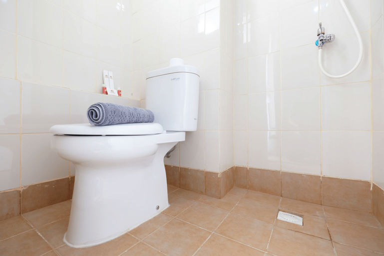 Bedroom 4, Affordable Studio with Sofa Bed at Bassura City Apartment By Travelio, East Jakarta