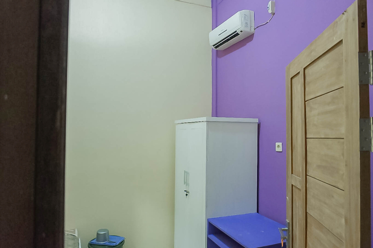 KoolKost Female Syariah near IKIP PGRI (Minimum Stay 3 Nights), Pontianak