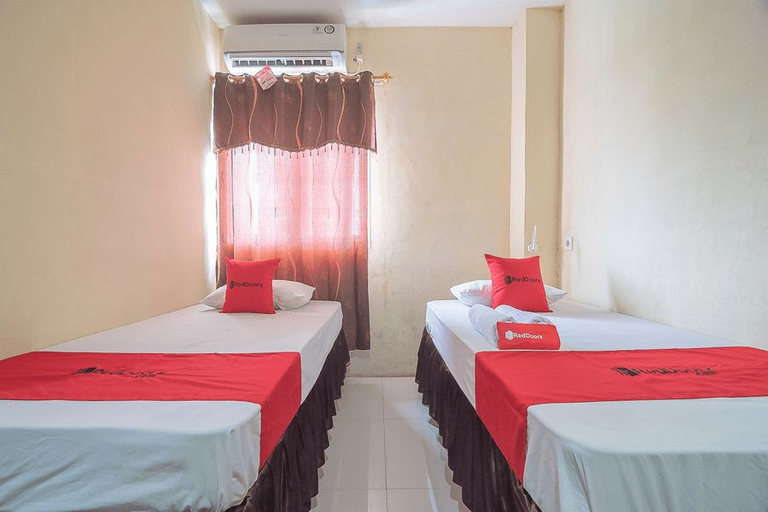 Bedroom 3, RedDoorz Syariah @ Jalan Cilik Riwut Kapuas, Kapuas
