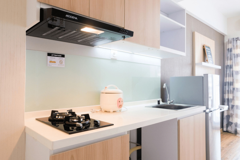 Others 2, Comfy Studio Apartment with Extra Bed at M-Town Residence By Travelio, Tangerang