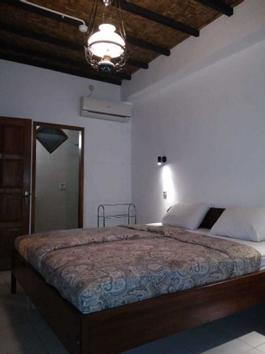 Bedroom 5, Hotel Bladok & Restaurant, Yogyakarta