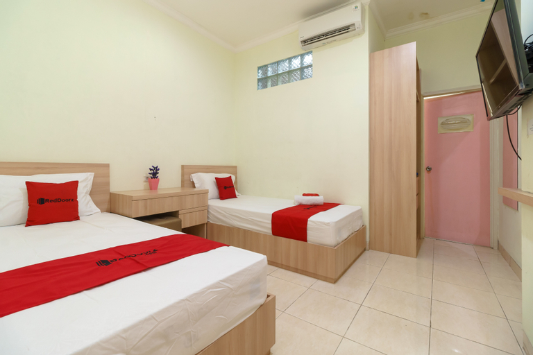 Bedroom 6