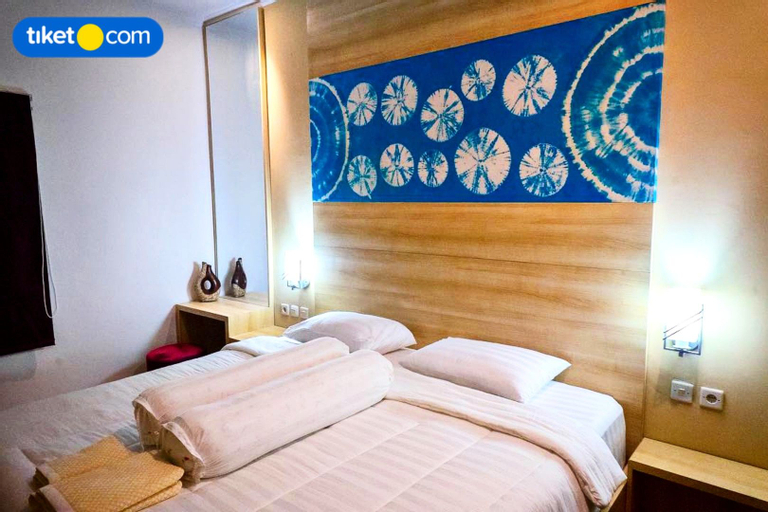 Bedroom 12