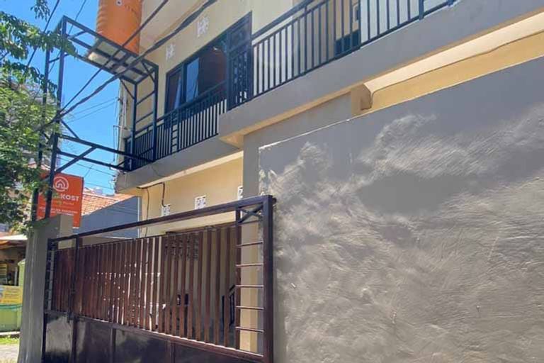 KoolKost @ Mayjen Sungkono 2 (Minimum Stay 6 Nights) (tutup sementara), Surabaya