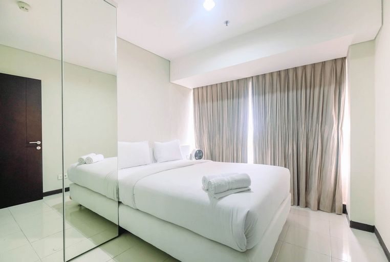 Spacious and Comfy 2BR Nifarro Park Apartment By Travelio, Jakarta Selatan