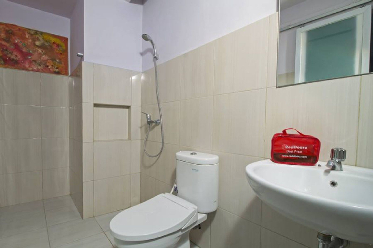 Bedroom 4, RedDoorz Plus @ Guntur Raya Setiabudi, Jakarta Selatan