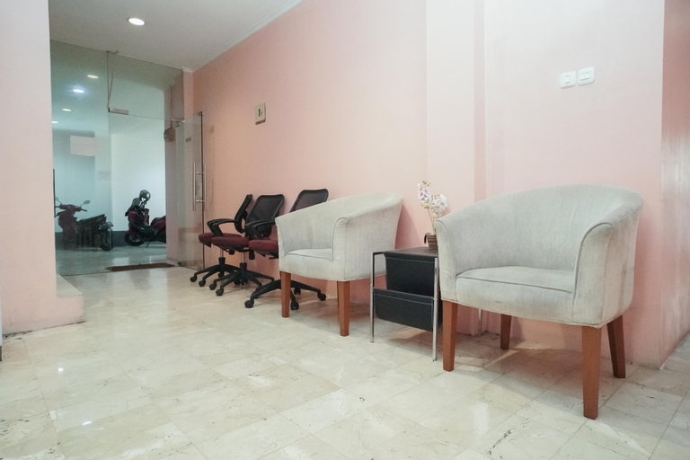 KoolKost near Universitas BINUS Anggrek, West Jakarta