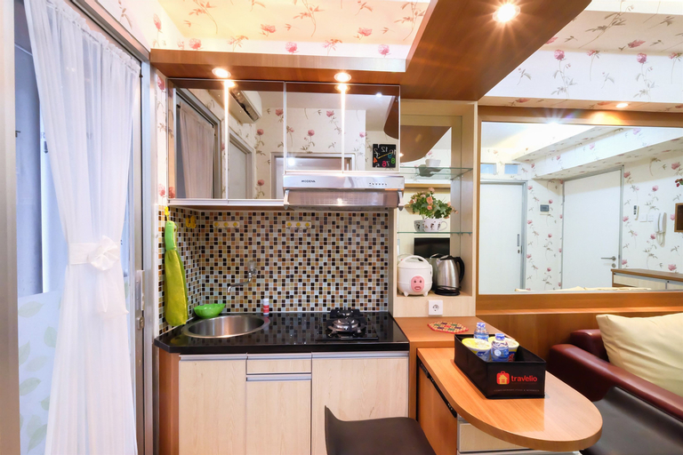 Green Bay Pluit 2BR Apartment With Direct Access To Shopping Center By Travelio, North Jakarta