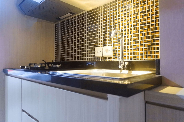 Others 4, Minimalist Studio Apartment at Supermall Mansion Orchard By Travelio, Surabaya