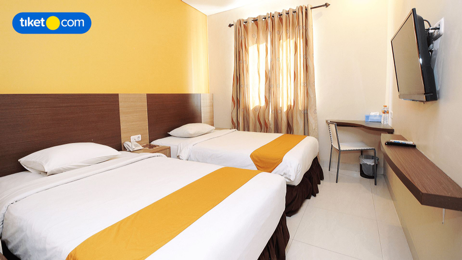 Bedroom 24