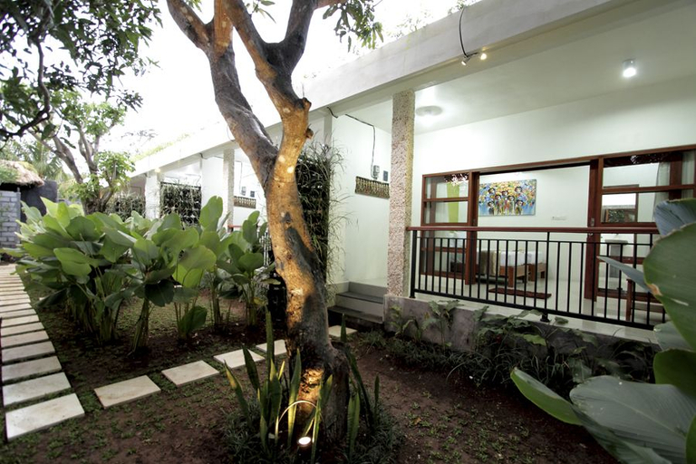 Exterior & Views 2, Maha Residence Guest House Balangan, Badung