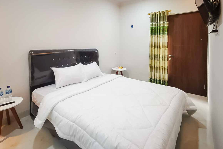 Bedroom 5, Rudi Rooms near Stasiun Cikarang Mitra RedDoorz, Cikarang