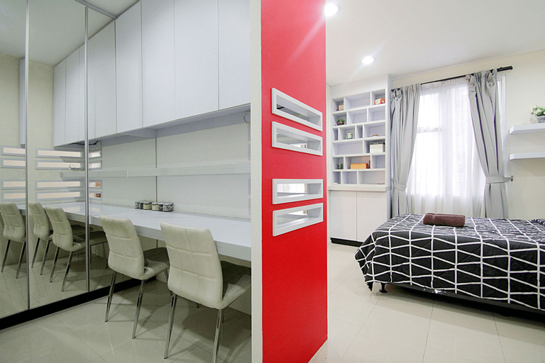 Dining Room 3, Apartemen The Lavande Residence by Aparian, South Jakarta