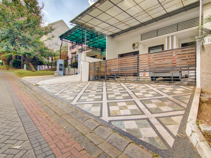 OYO 3861 Homestay Villa Tidar, Malang