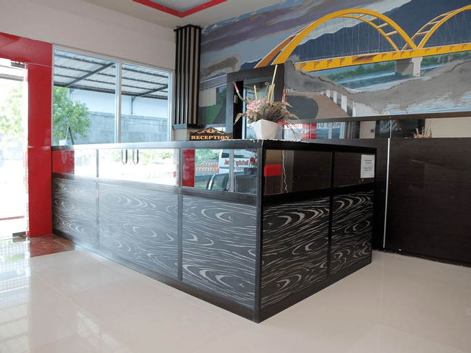 OYO 1264 Brizky Hotel, Palu