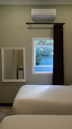 Bedroom 13