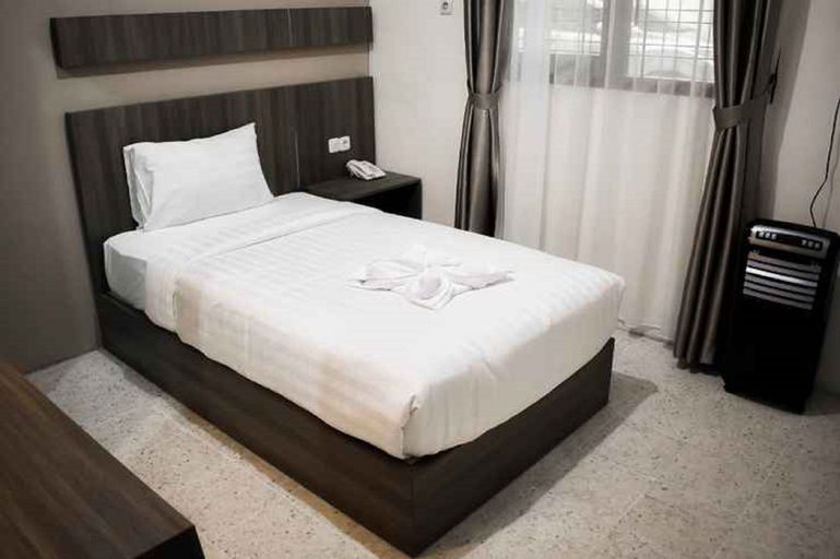 Bedroom 5, Riad Hotel, Bukittinggi