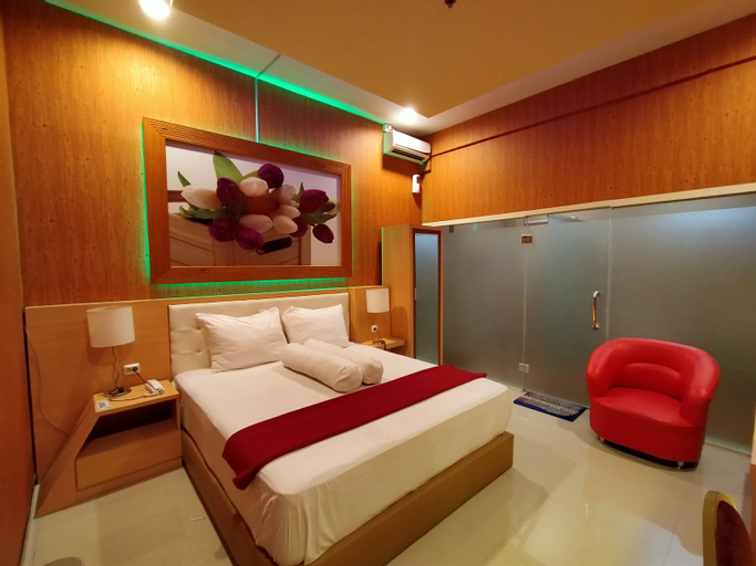 Hotel 99 Pati - Tap to explore photos
