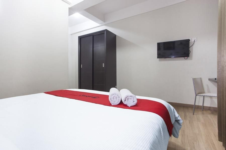 Bedroom 28