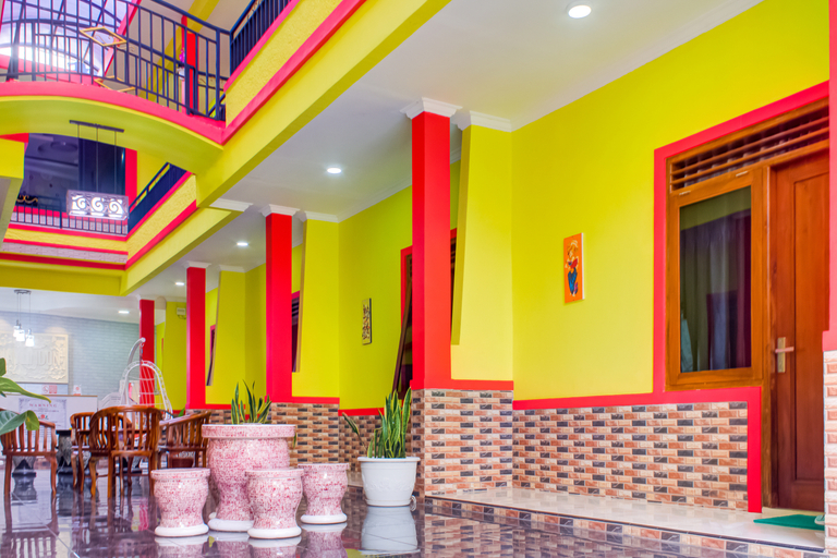 Exterior & Views 2, OYO 3418 Penginapan May Lindon Syariah, Bogor