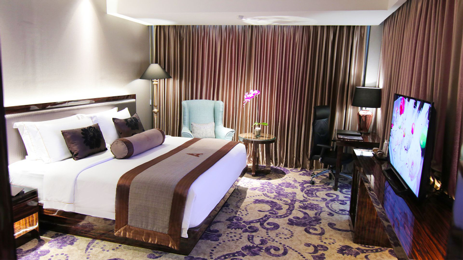 Bedroom 30