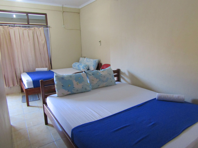 Bedroom 2, Hotel Family Syariah 1, Bantul