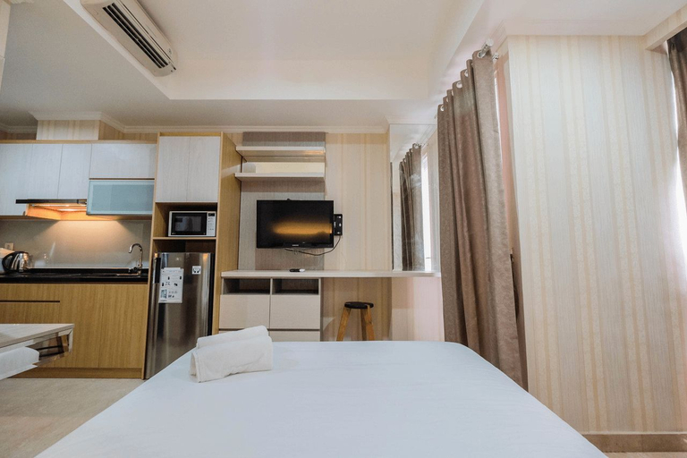Bedroom 4, Cozy Studio Room Apartment Menteng Park By Travelio, Jakarta Pusat