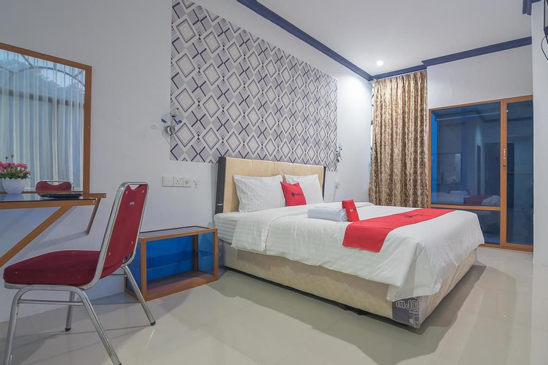 RedDoorz near RSUD Embung Fatimah Batam, Batam