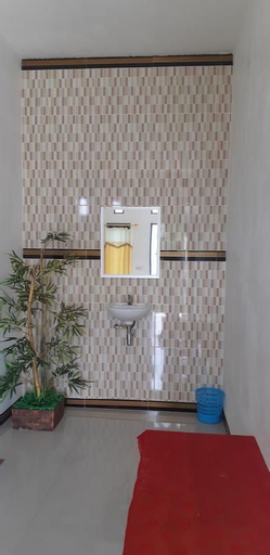 Sima Homestay Moni, Ende