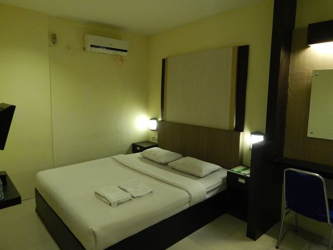 Bedroom 3, Green Leaf Inn, Pontianak