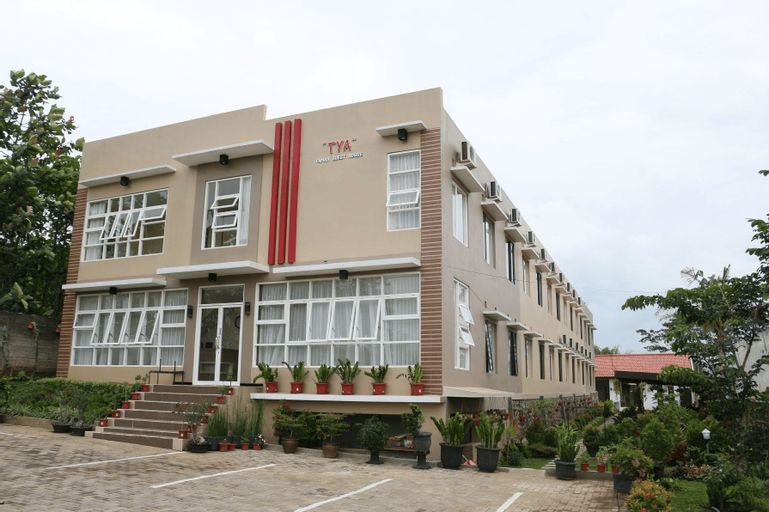 Tya Family Guest House Syariah, Malang