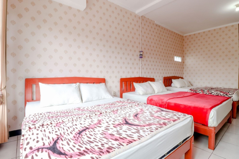 Bedroom 30