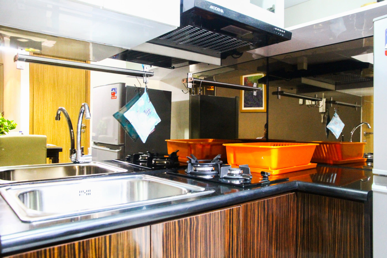 Others 2, Luxury 1BR with Study Room The Oasis Apartment By Travelio, Cikarang