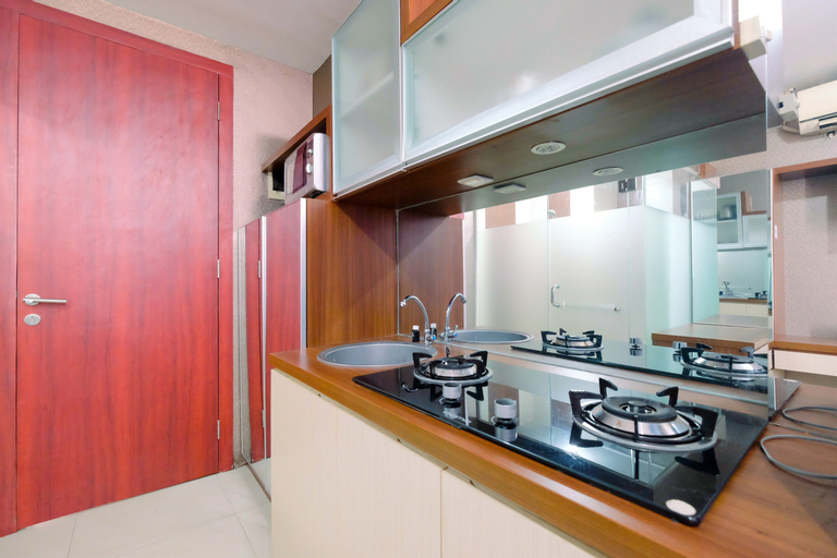 Compact Studio Saladin Mansion Apartment By Travelio, Depok
