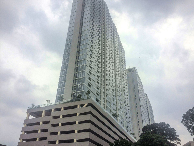 Exterior & Views 3, Cozy and Tranquil Studio Menteng Park Apartment By Travelio, Jakarta Pusat