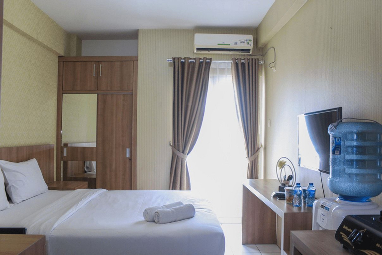 Bedroom 4, Affordable Price Studio at Sky View Apartment By Travelio, South Tangerang