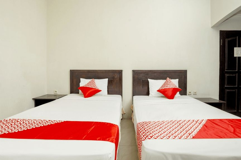Bedroom 3, OYO 1005 Hotel Kumala, Samarinda